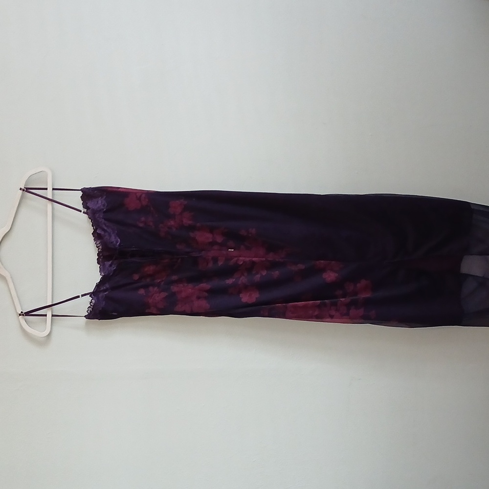 House Of CB Aiza Grape Floral Print Maxi Dress Size L+ - Picture 11 of 16